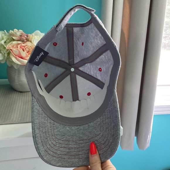 Disney Dad hat brand new - Picture 3 of 3